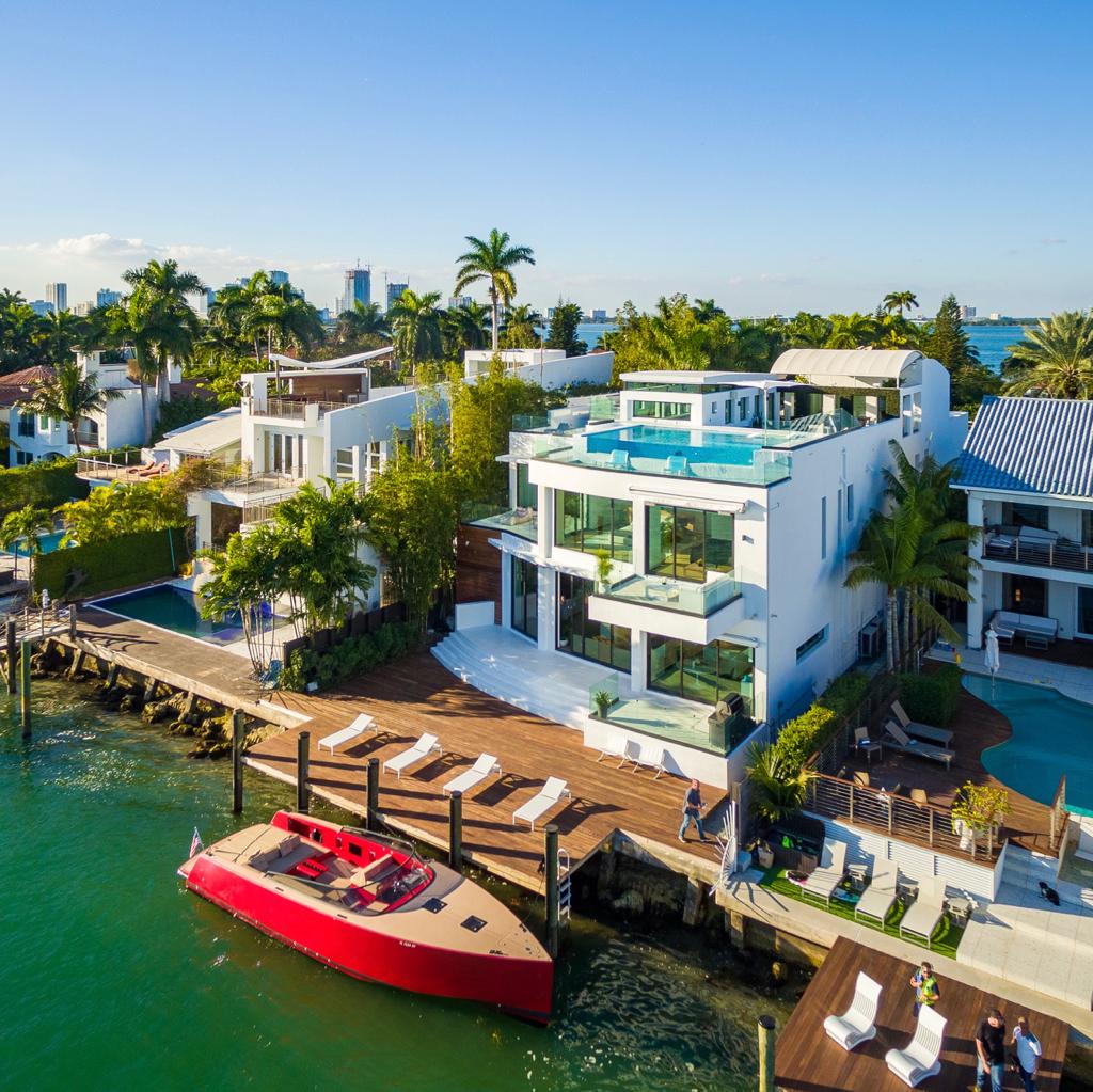 Miami Luxury Waterfront homes